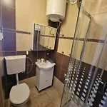 Mihaela With Private Pool, Jacuzzi And Free Secure Parking Διαμέρισμα *