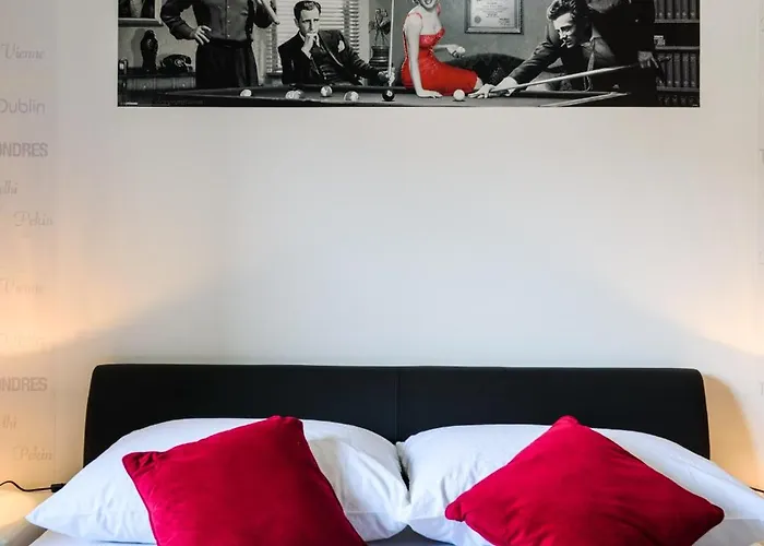 Lägenhet Mihaela With Private Pool, Jacuzzi And Free Secure Parking *